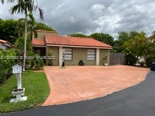 11525 SW 33rd Ter