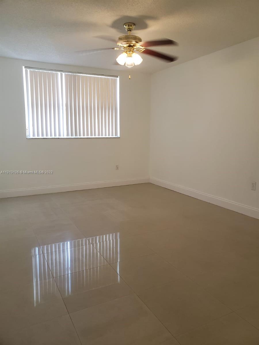 8205 Lake Drive Unit: 402