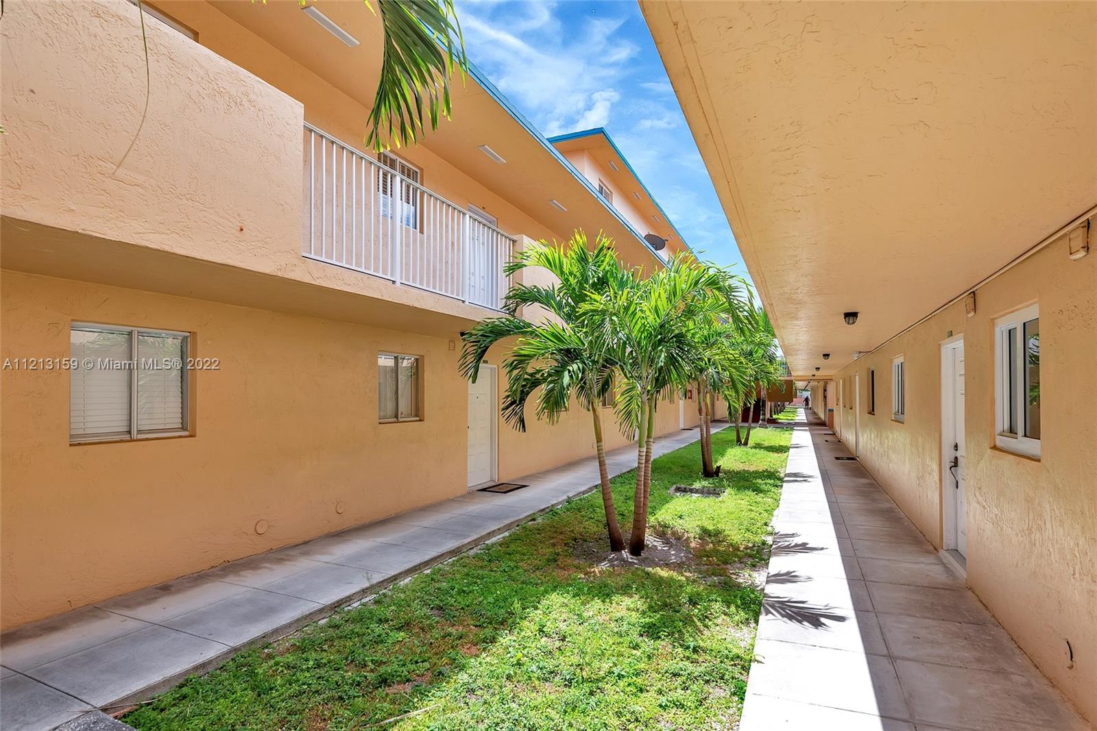 2985 W 80th St Unit: 109