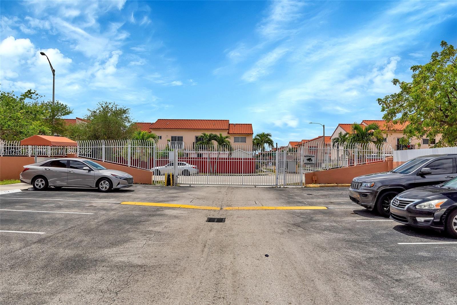 2985 W 80th St Unit: 109
