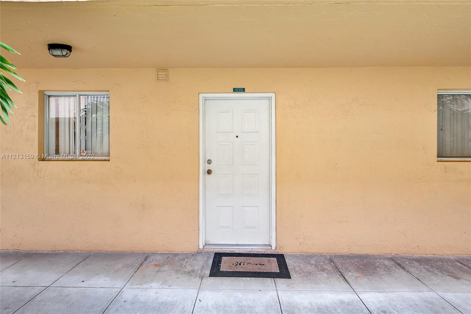 2985 W 80th St Unit: 109