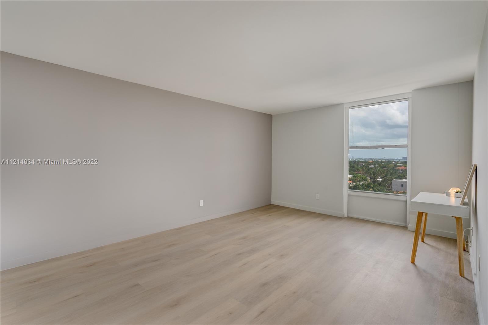 2000 NE 135th St Unit: 908