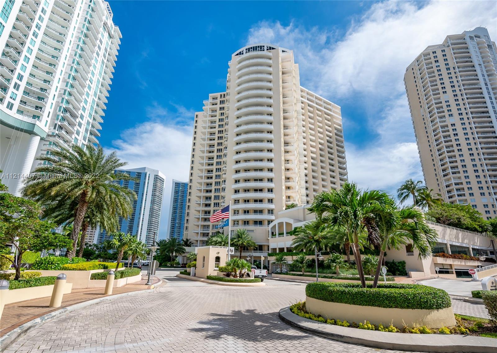 888 BRICKELL KEY DR Unit: 2910