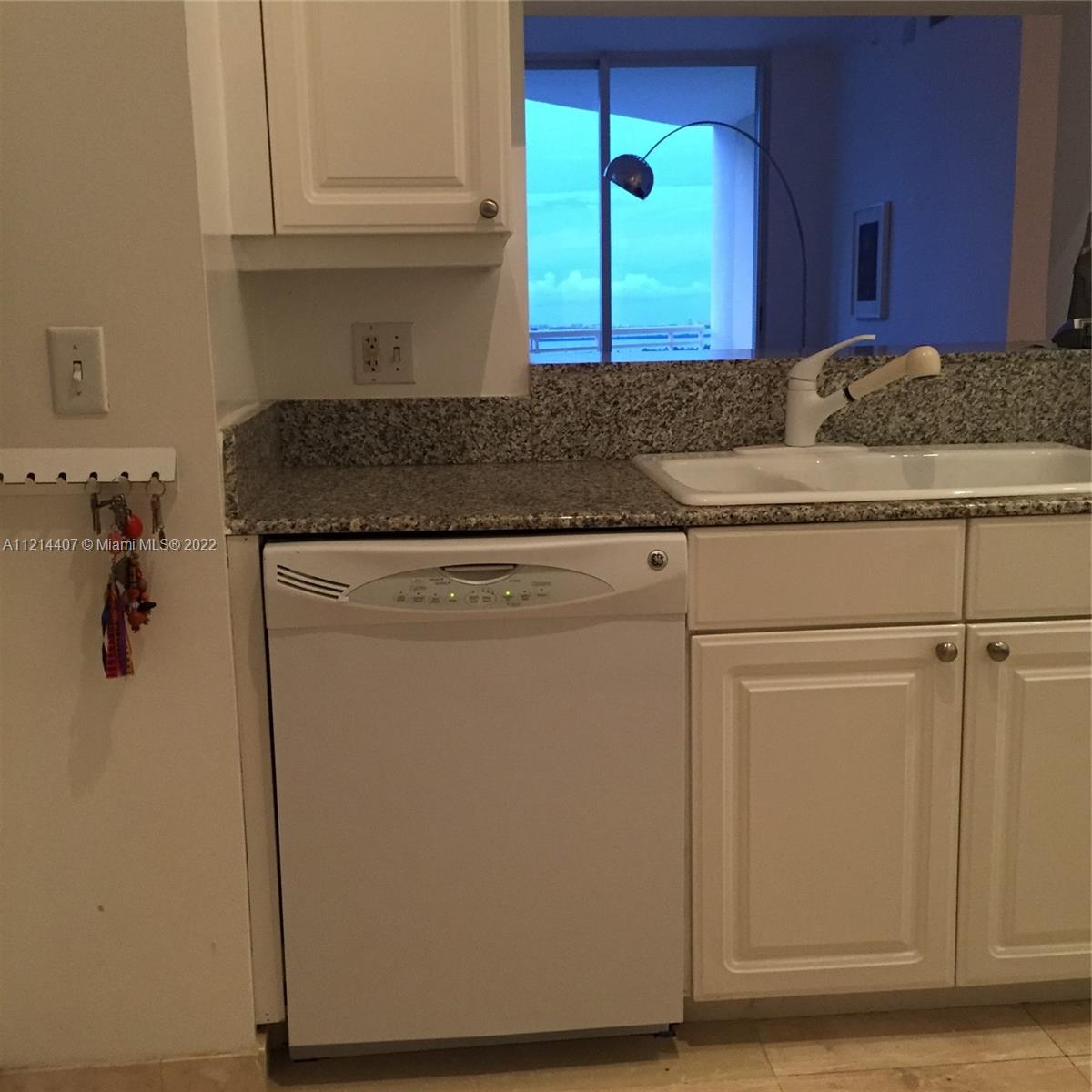 888 BRICKELL KEY DR Unit: 2910
