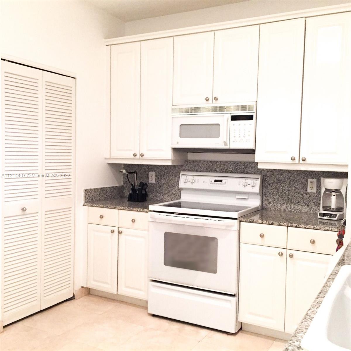 888 BRICKELL KEY DR Unit: 2910