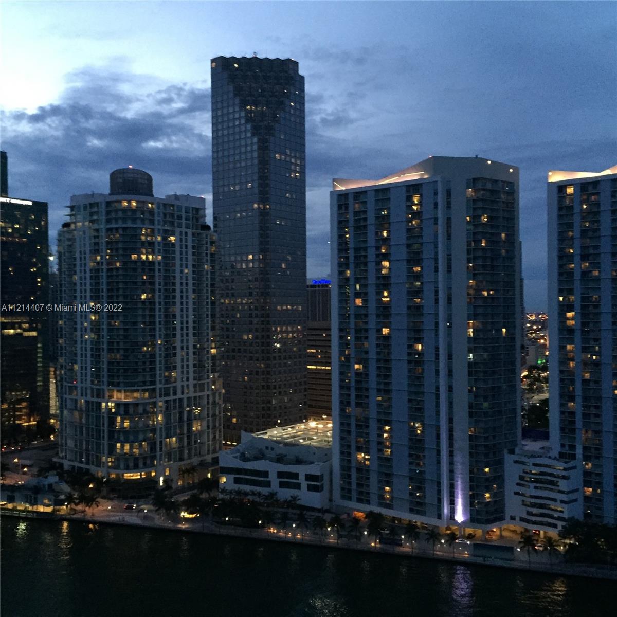 888 BRICKELL KEY DR Unit: 2910