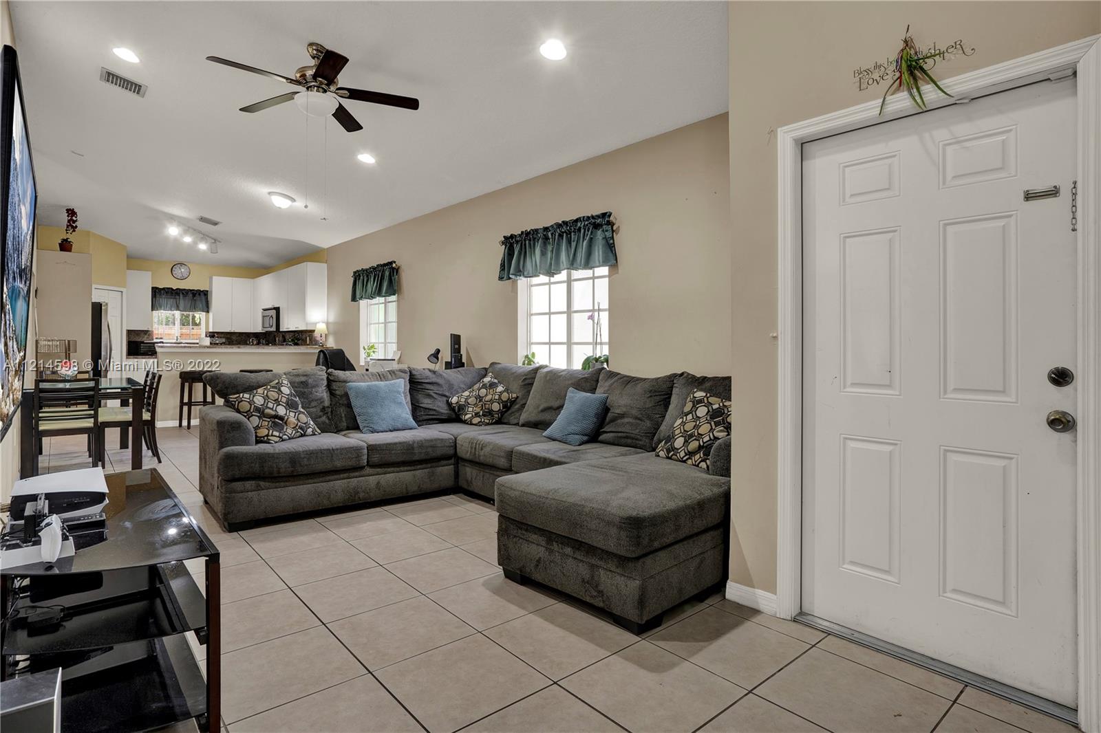 3262 NE 11th Dr Unit: 3262