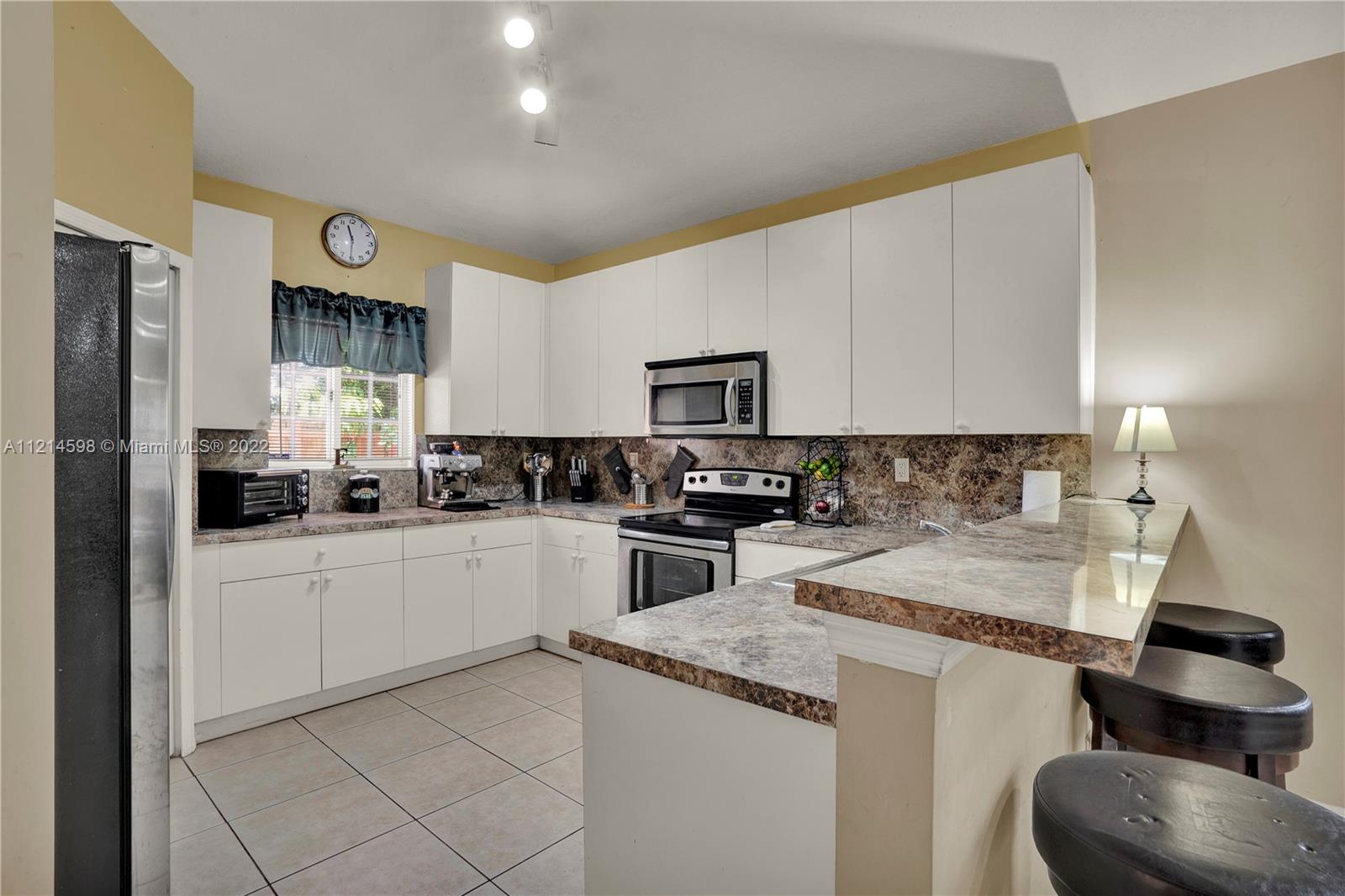 3262 NE 11th Dr Unit: 3262