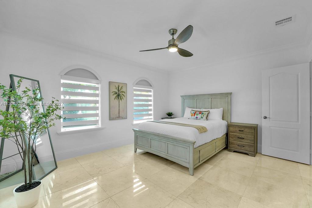 13195 Biscayne Island Ter
