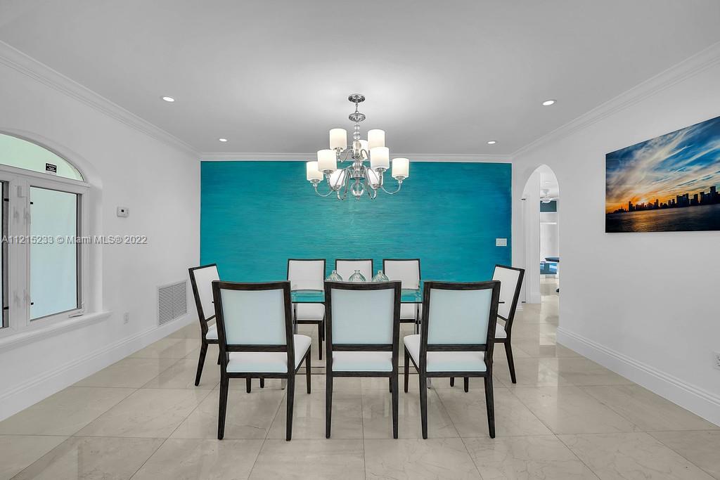 13195 Biscayne Island Ter