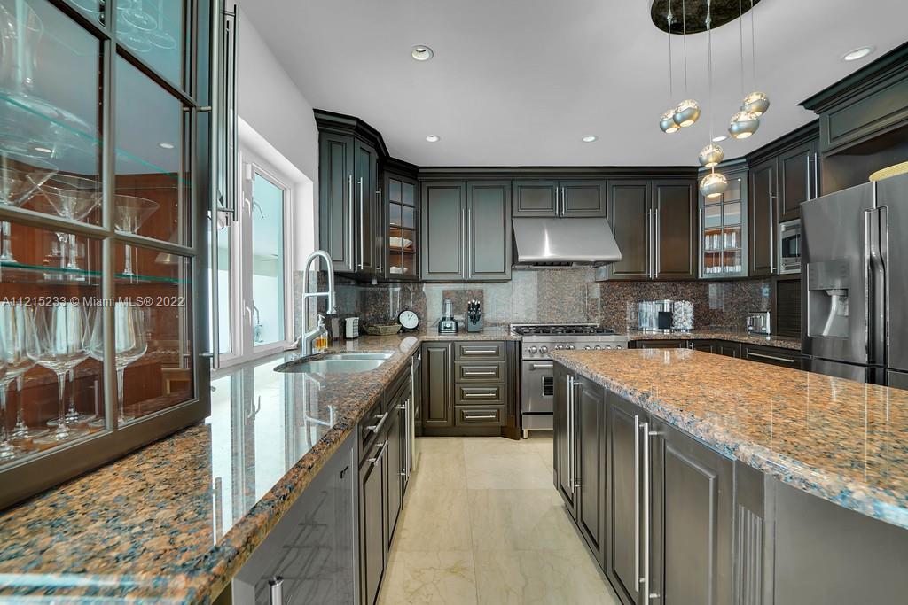 13195 Biscayne Island Ter