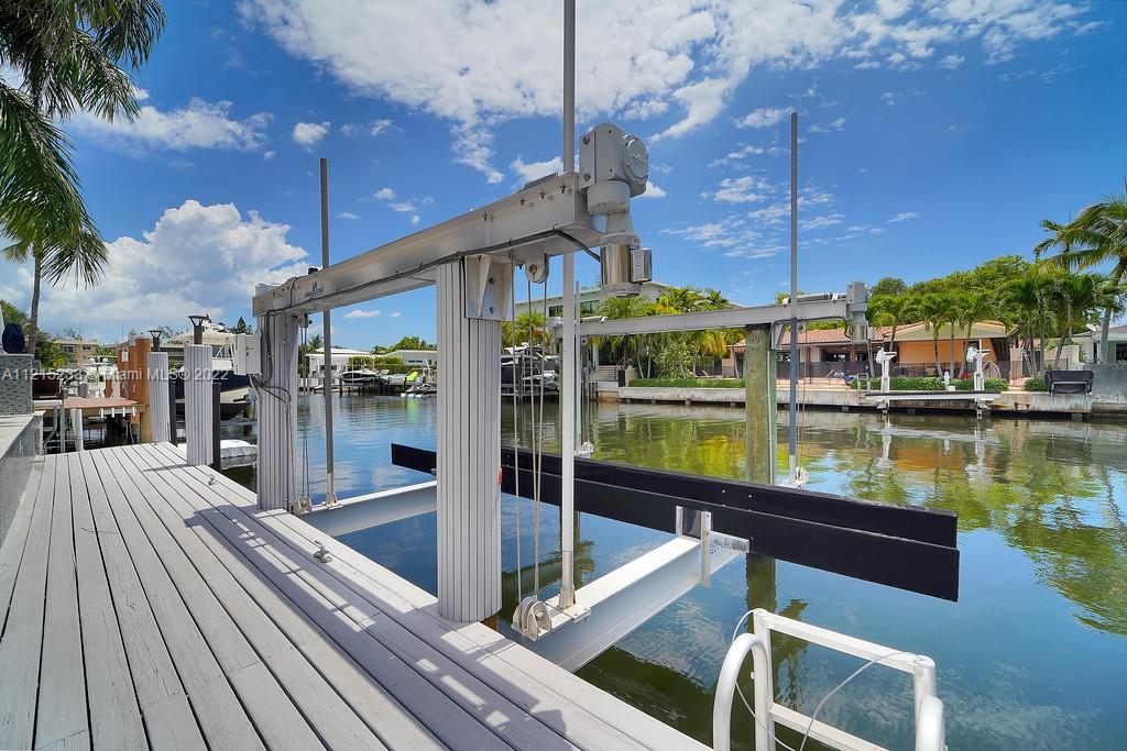 13195 Biscayne Island Ter