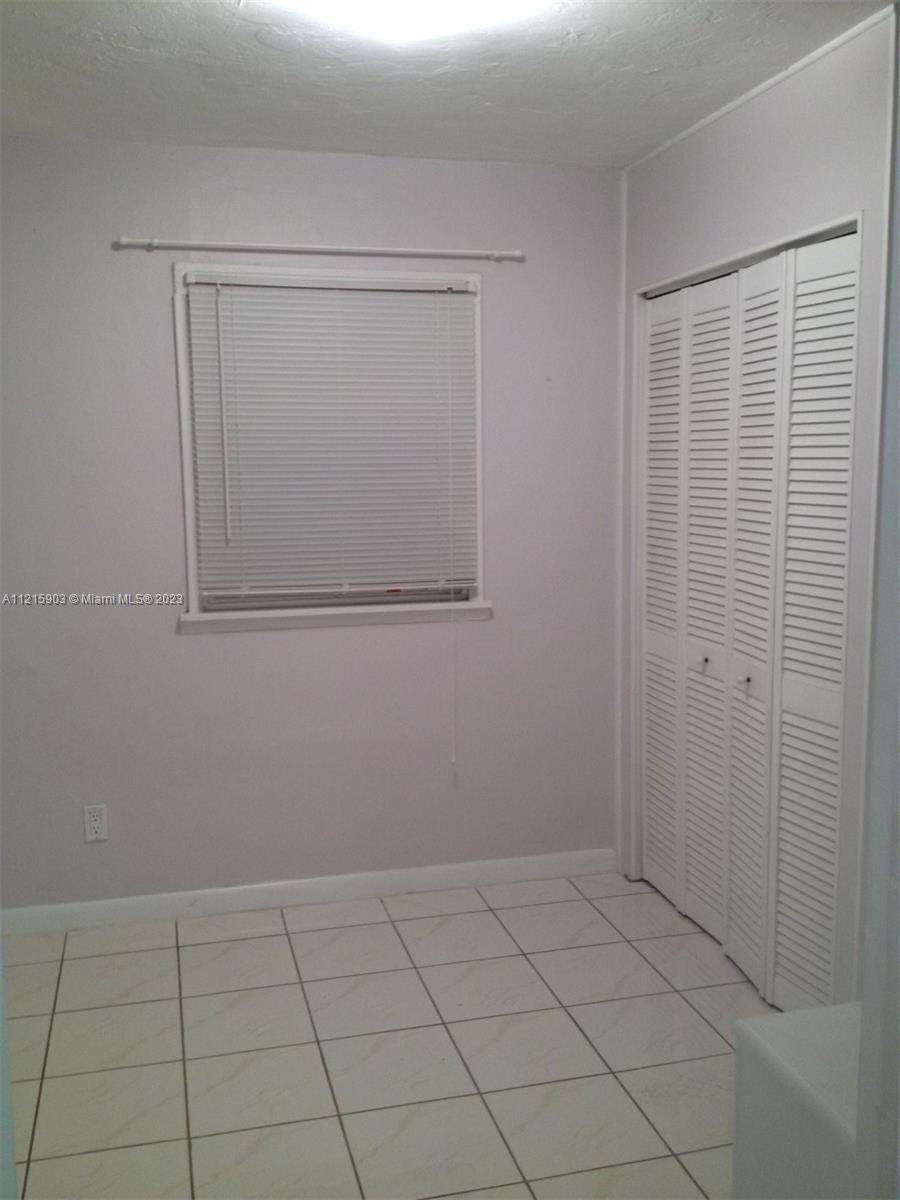 2430 SW 25th Ter