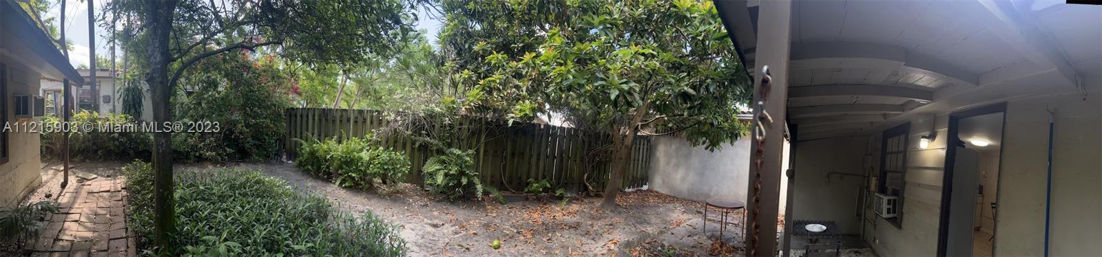 2430 SW 25th Ter