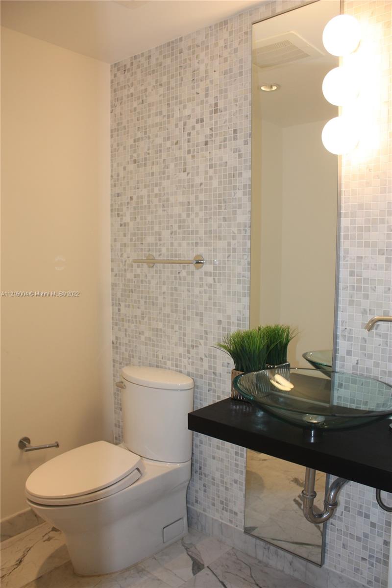 200 Biscayne Boulevard Way Unit: 3513