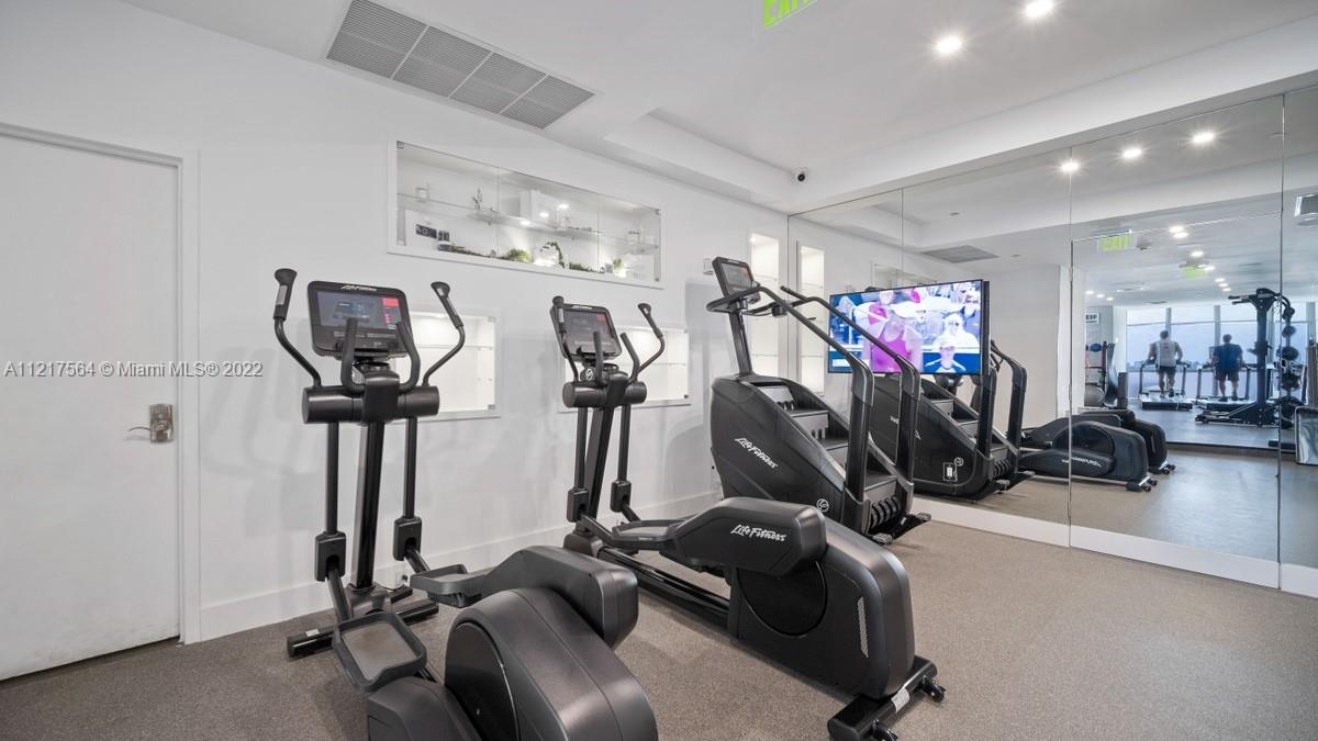 1100 Biscayne Blvd Unit: 5004