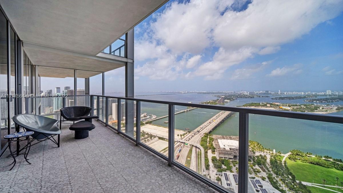 1100 Biscayne Blvd Unit: 5004