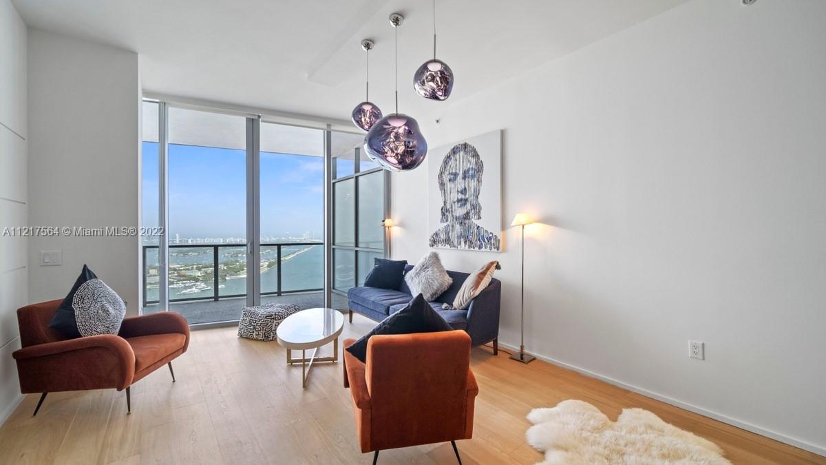 1100 Biscayne Blvd Unit: 5004