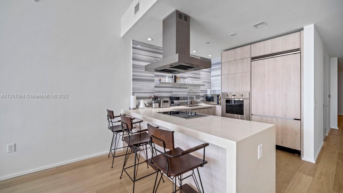 1100 Biscayne Blvd Unit: 5004