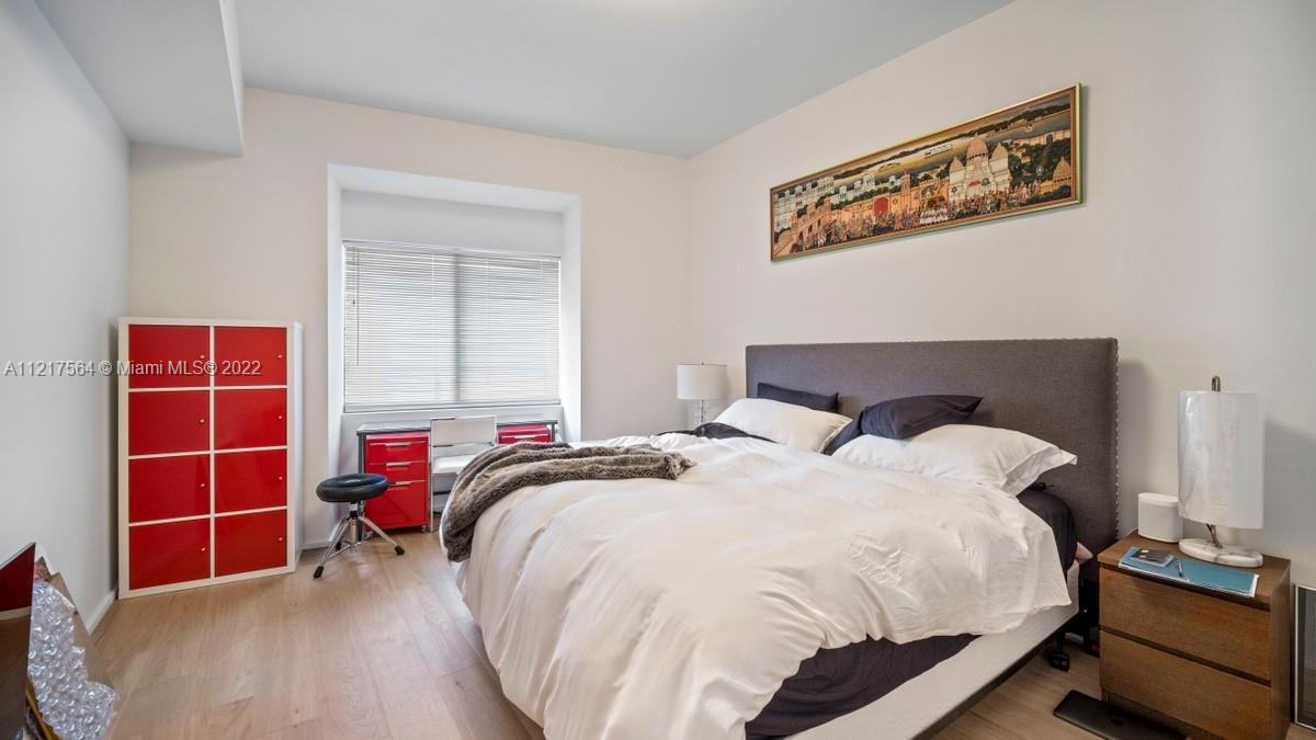 1100 Biscayne Blvd Unit: 5004