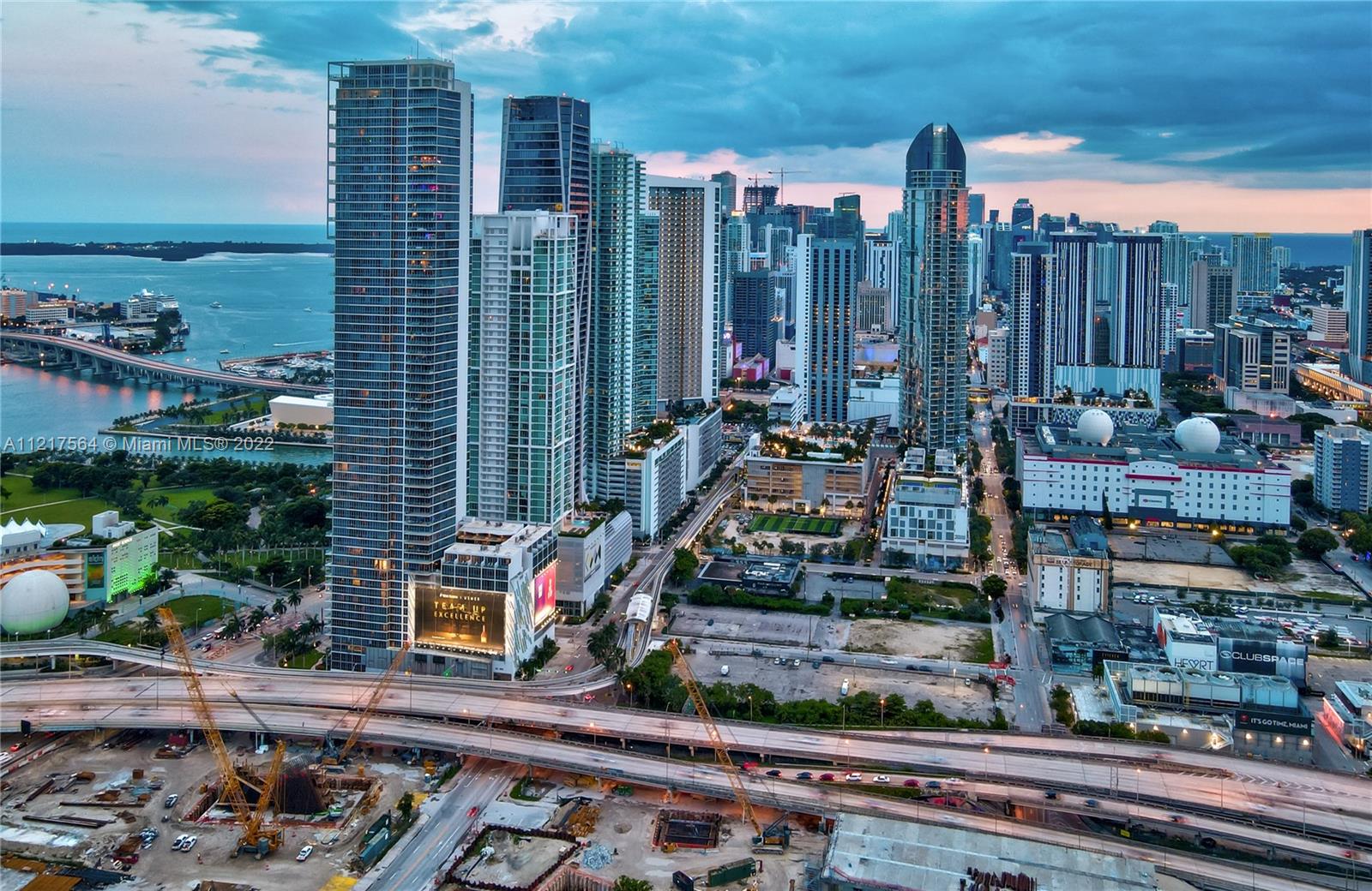1100 Biscayne Blvd Unit: 5004