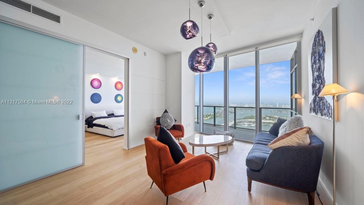1100 Biscayne Blvd Unit: 5004