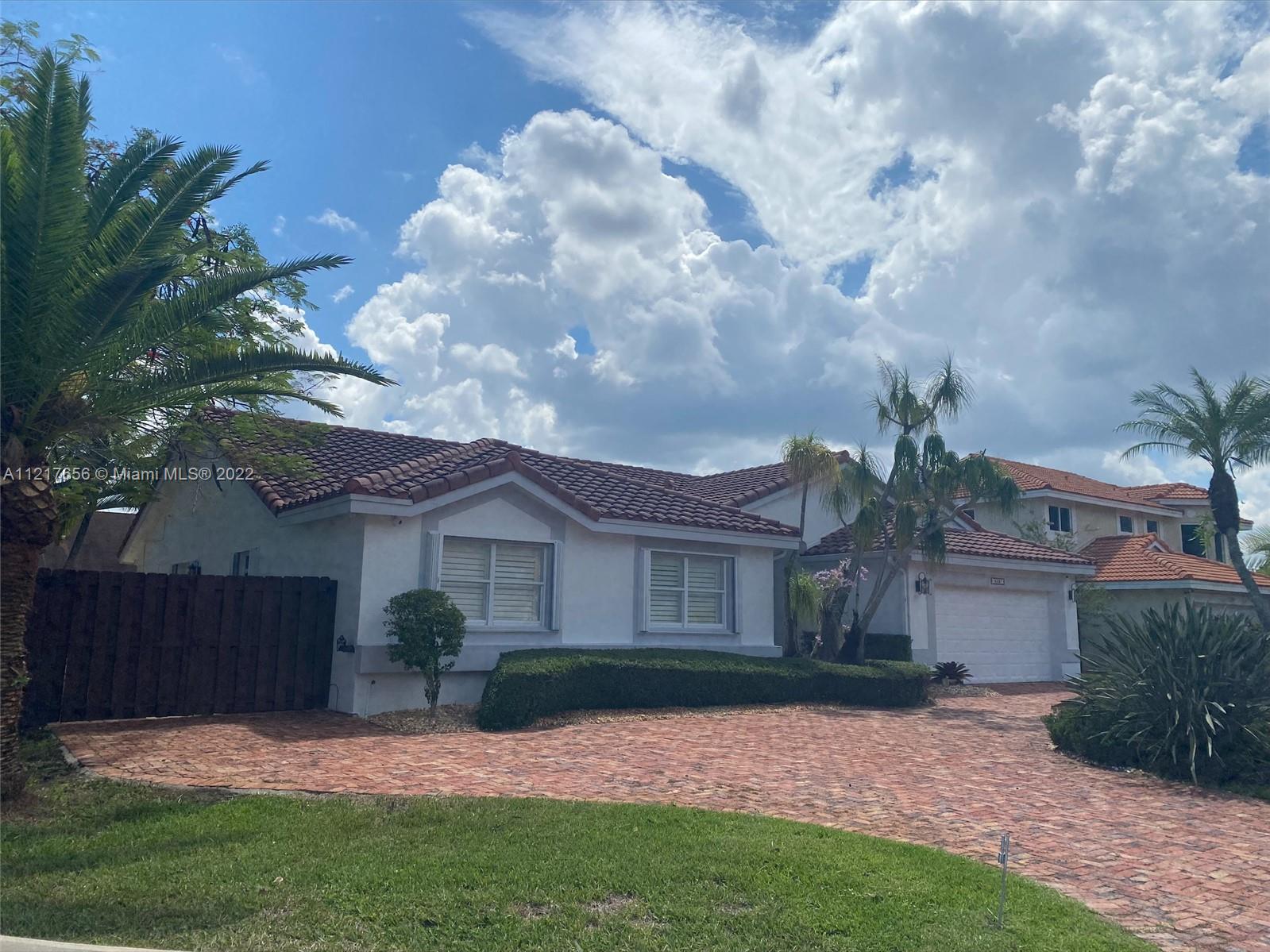 15327 SW 55th Ter