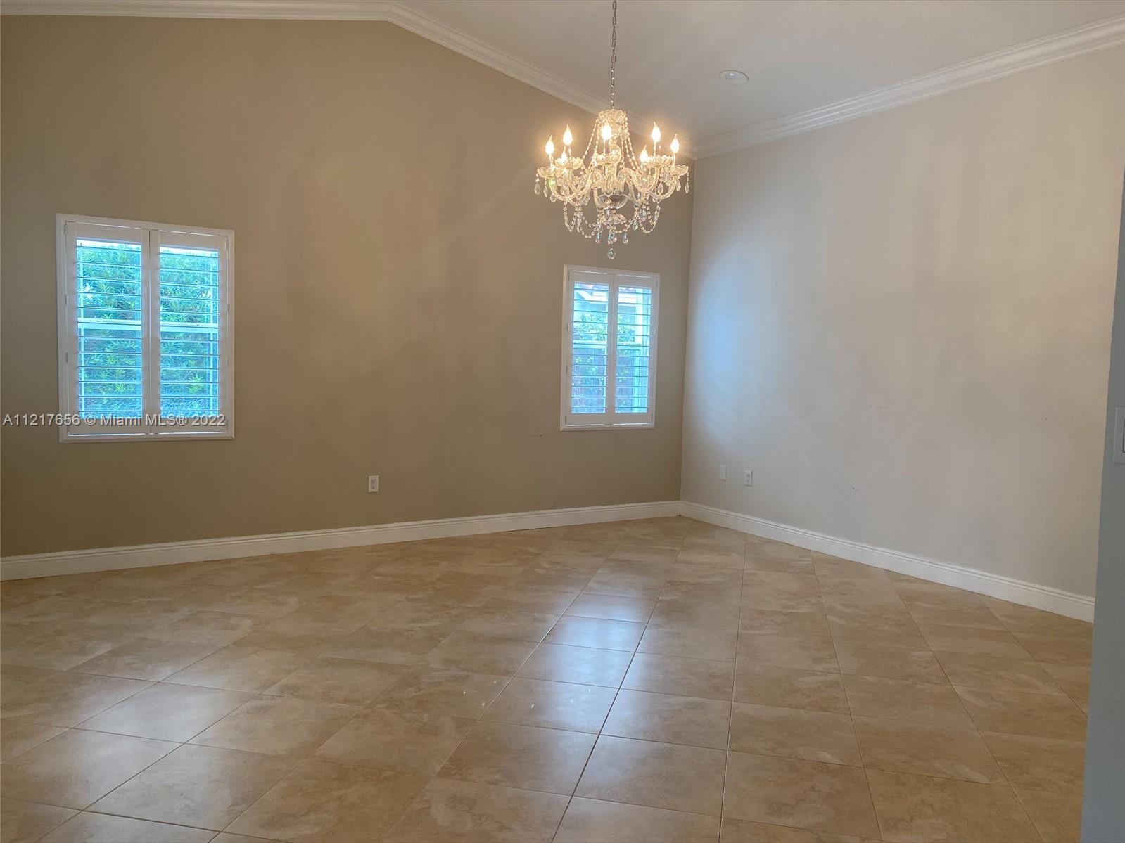 15327 SW 55th Ter