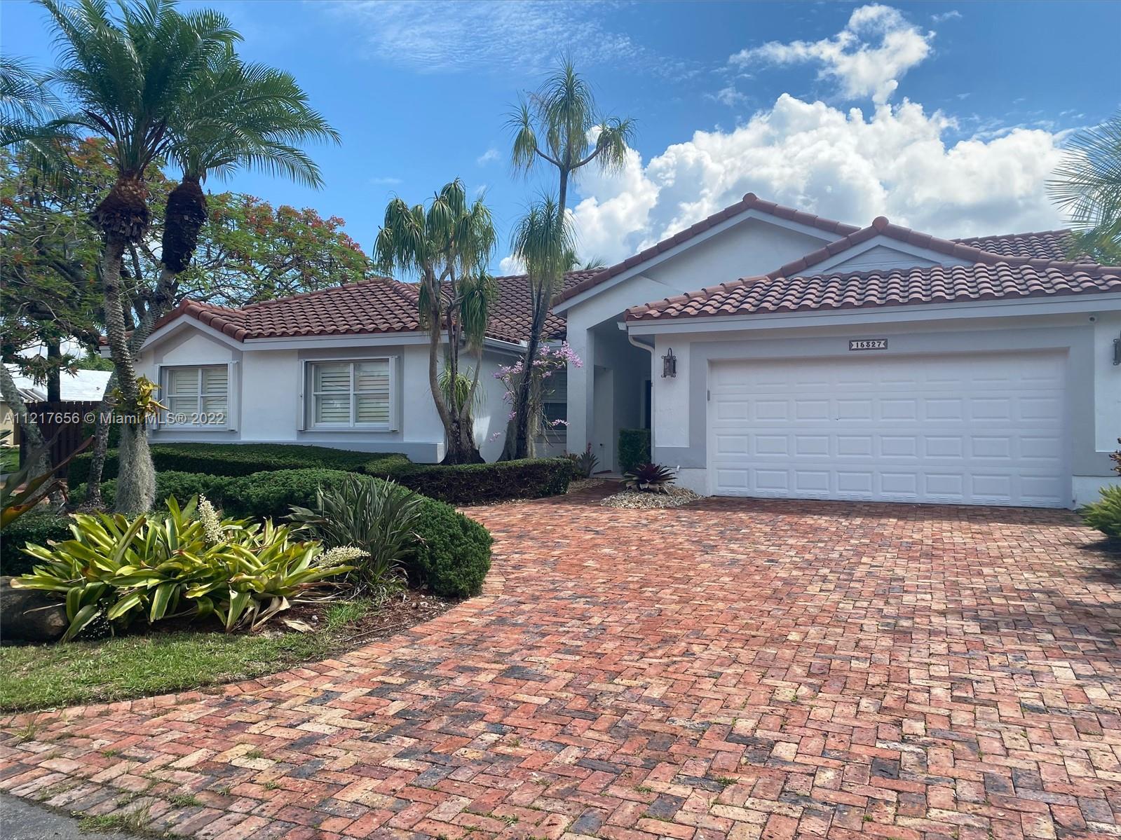 15327 SW 55th Ter