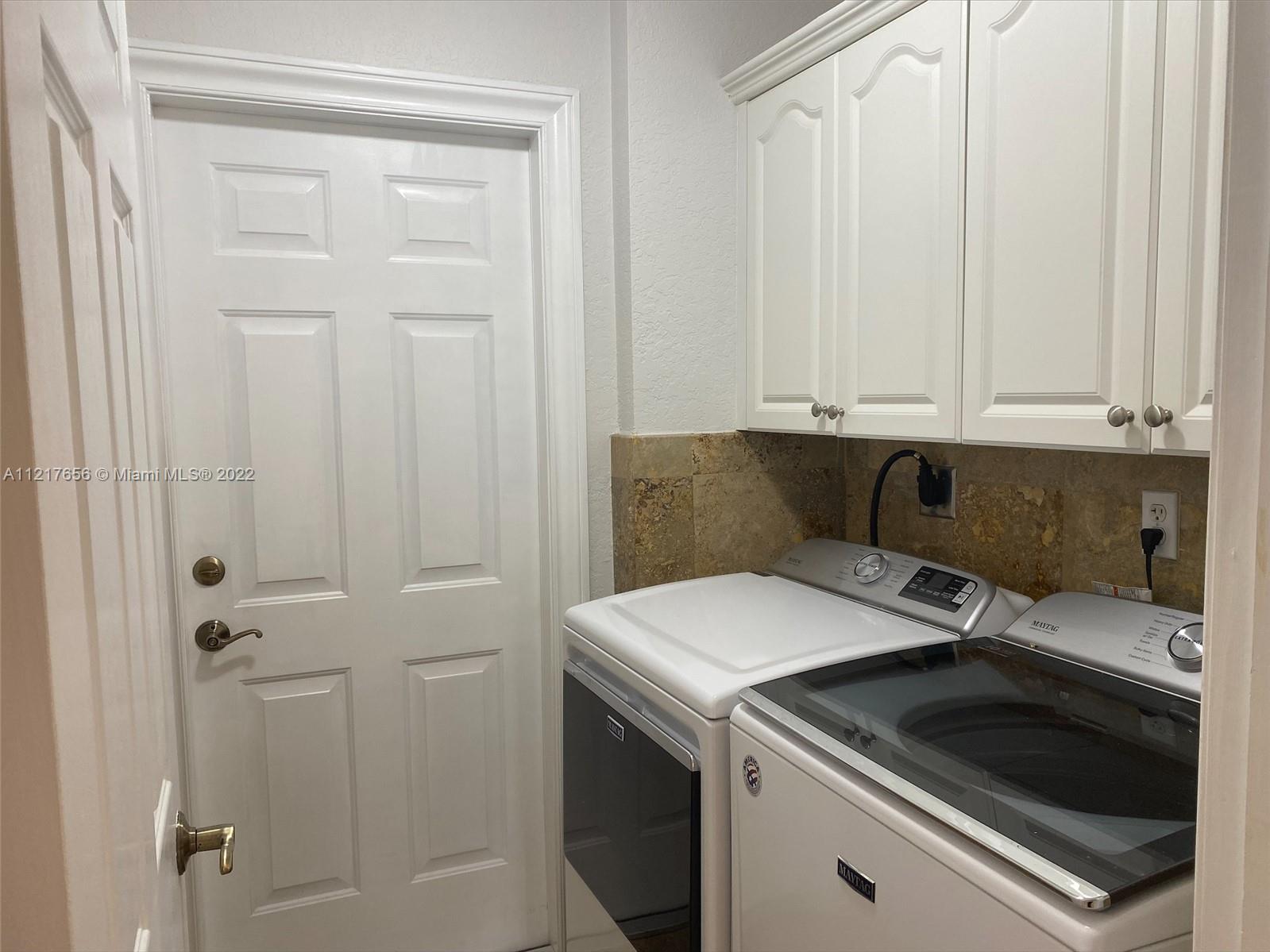 15327 SW 55th Ter