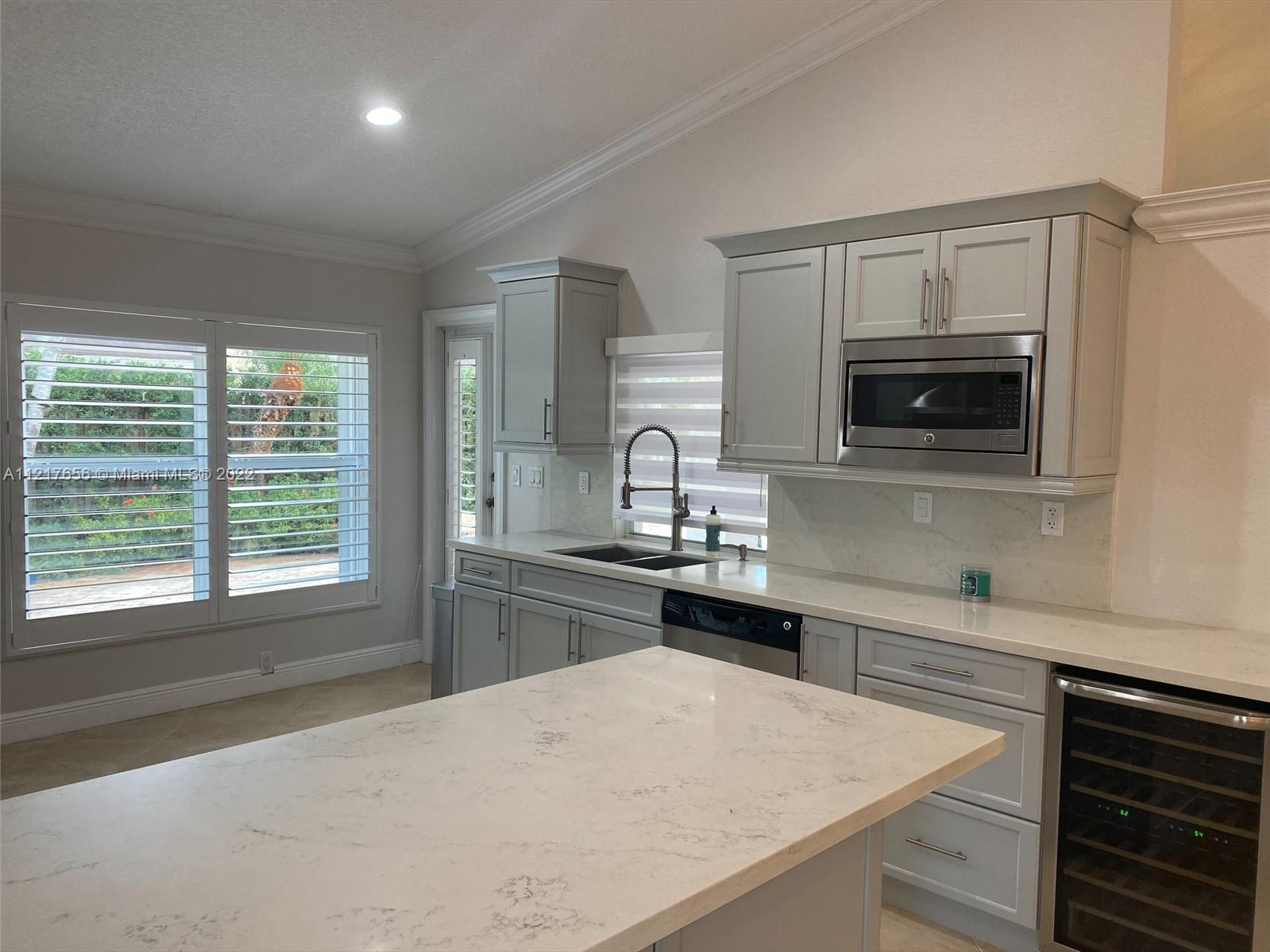 15327 SW 55th Ter