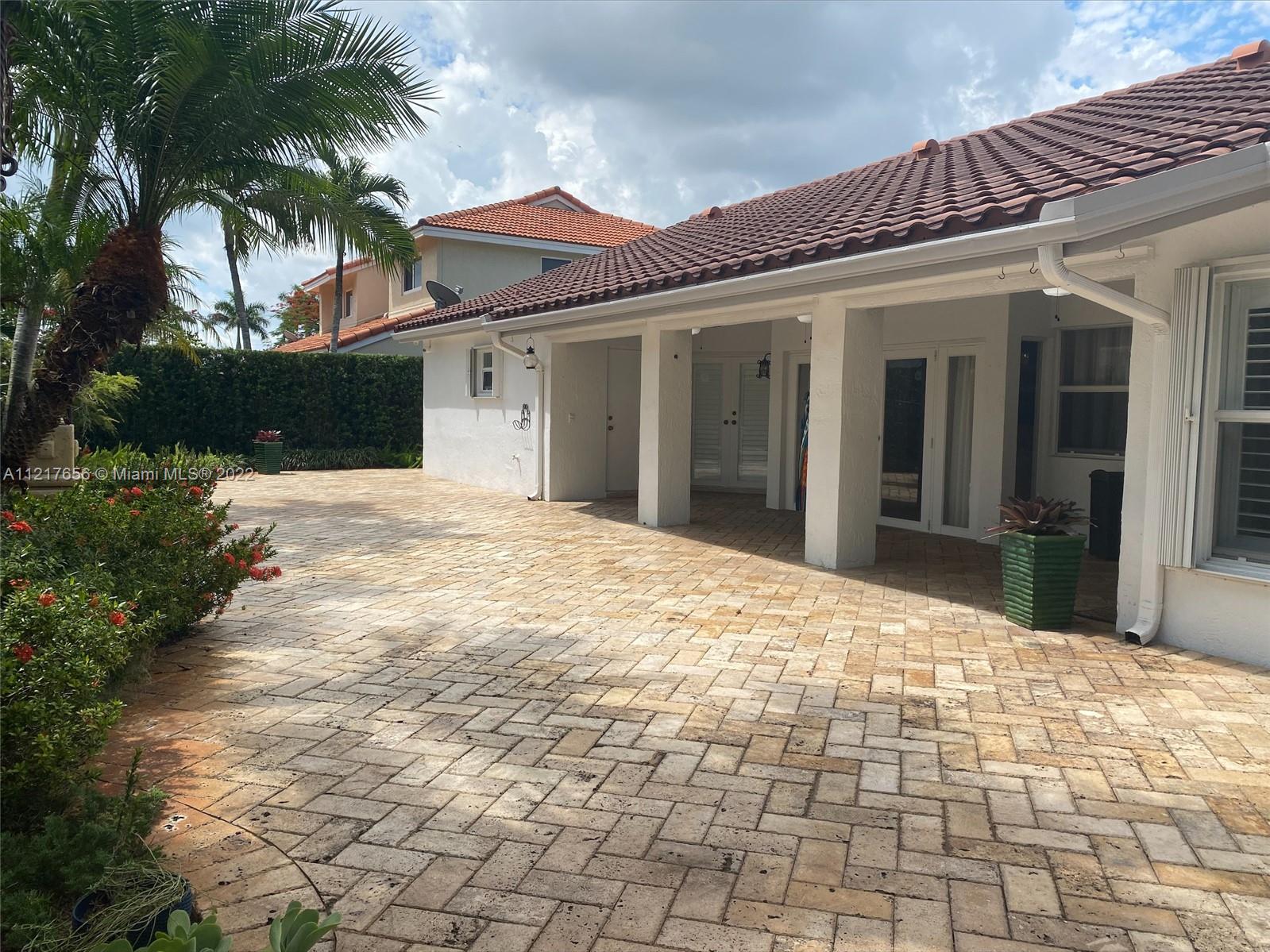 15327 SW 55th Ter