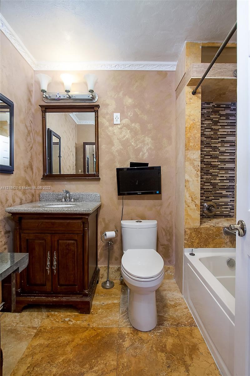 9852 NW 15th St Unit: 190