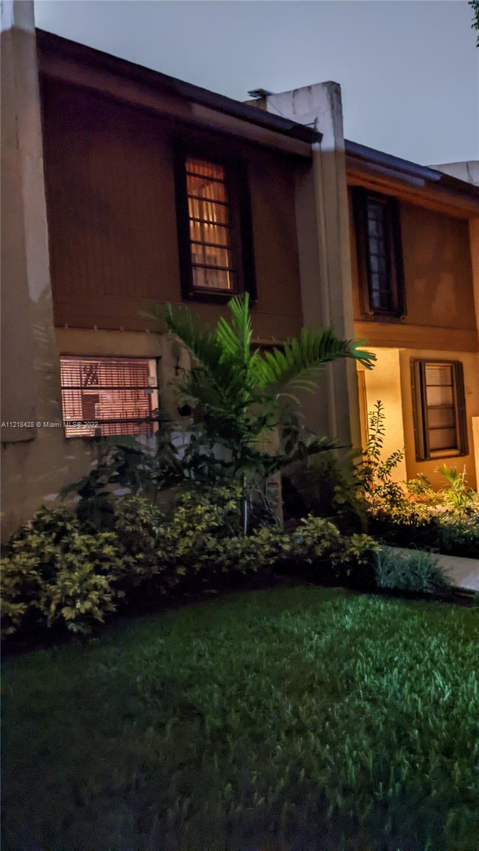 9852 NW 15th St Unit: 190