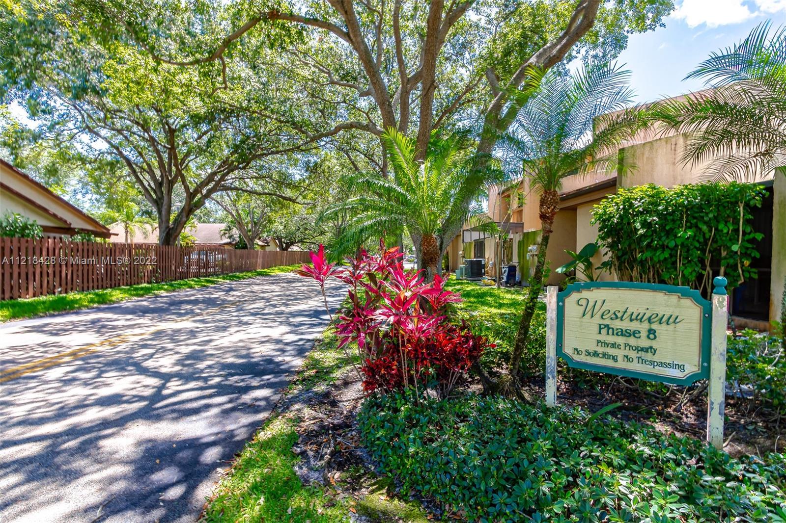9852 NW 15th St Unit: 190