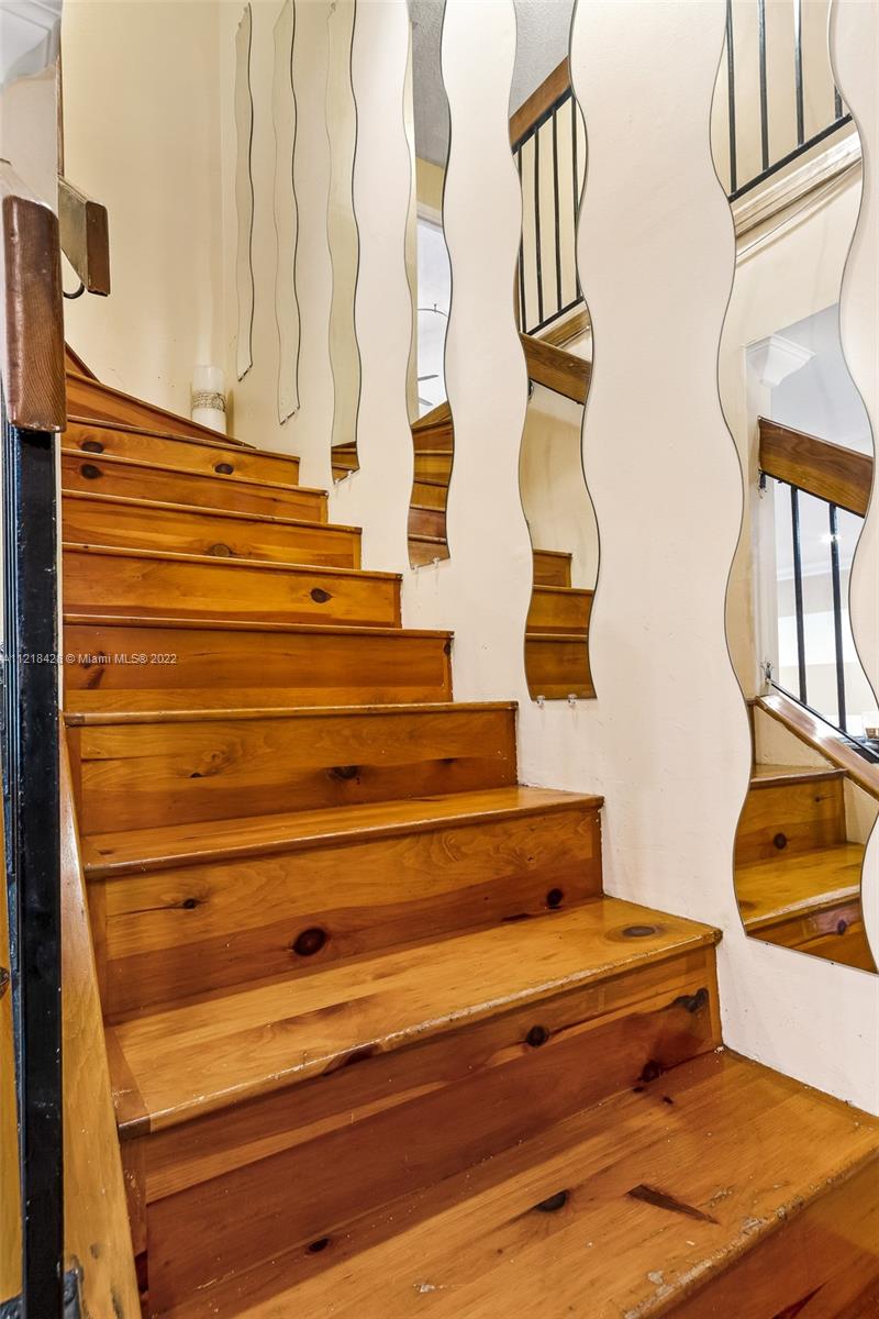 9852 NW 15th St Unit: 190