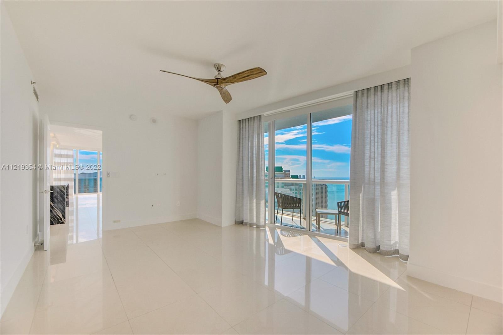 465 Brickell Ave Unit: 4301