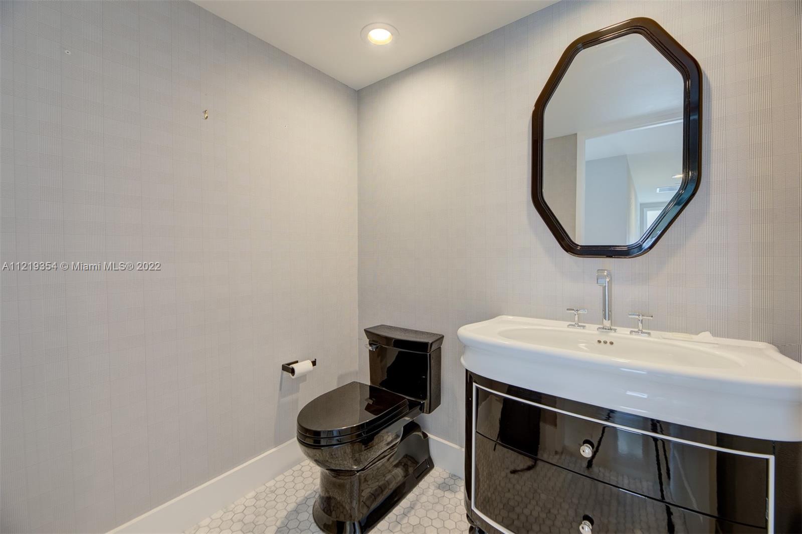 465 Brickell Ave Unit: 4301