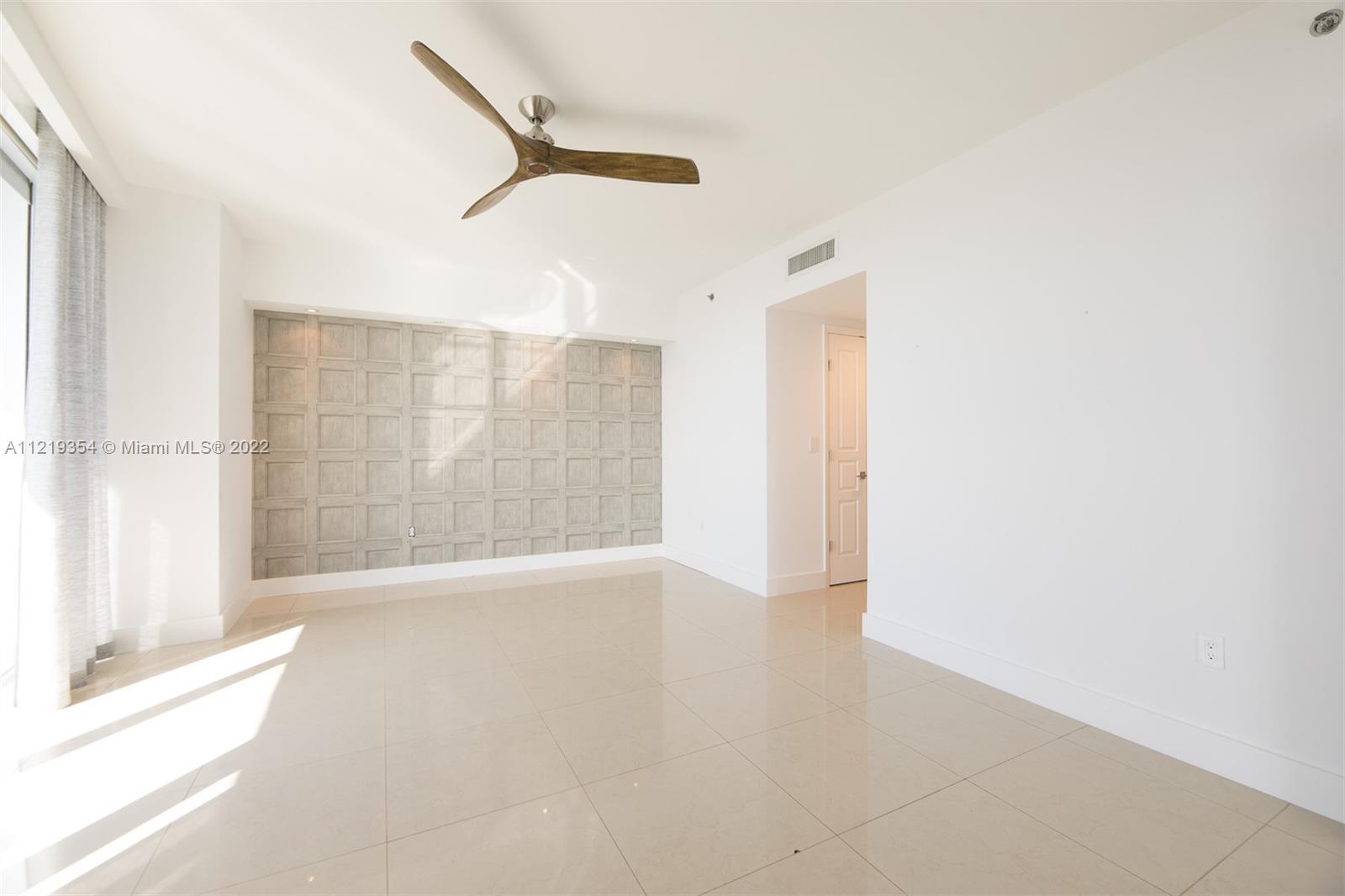 465 Brickell Ave Unit: 4301