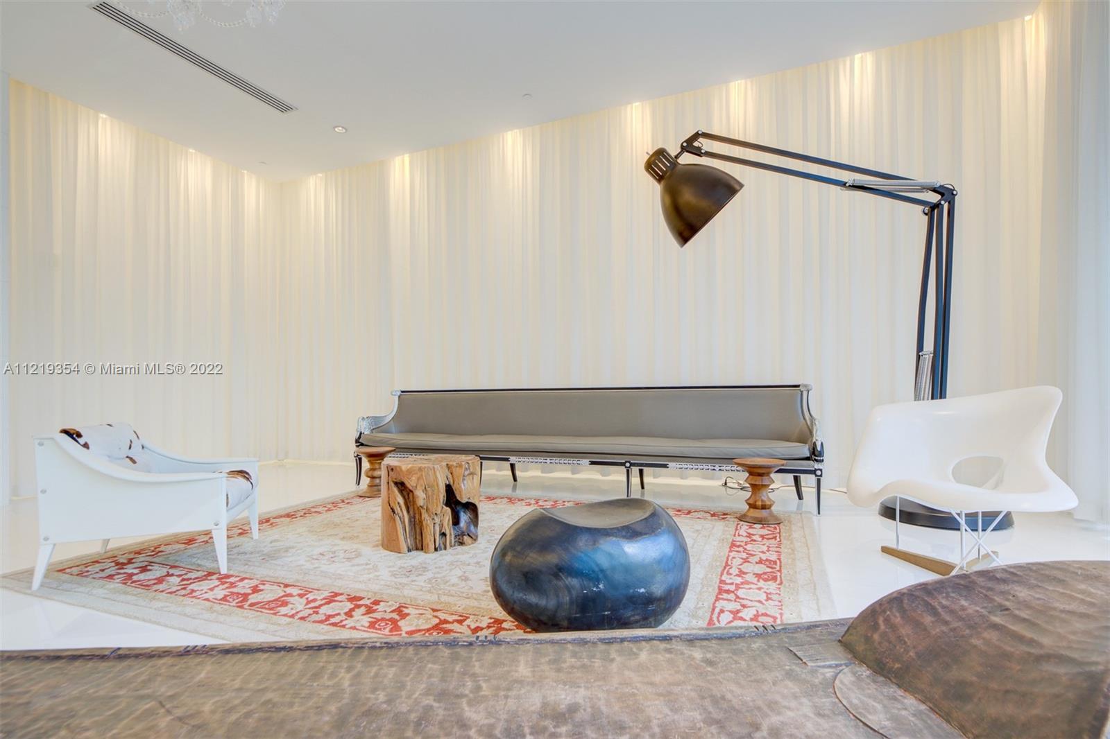 465 Brickell Ave Unit: 4301