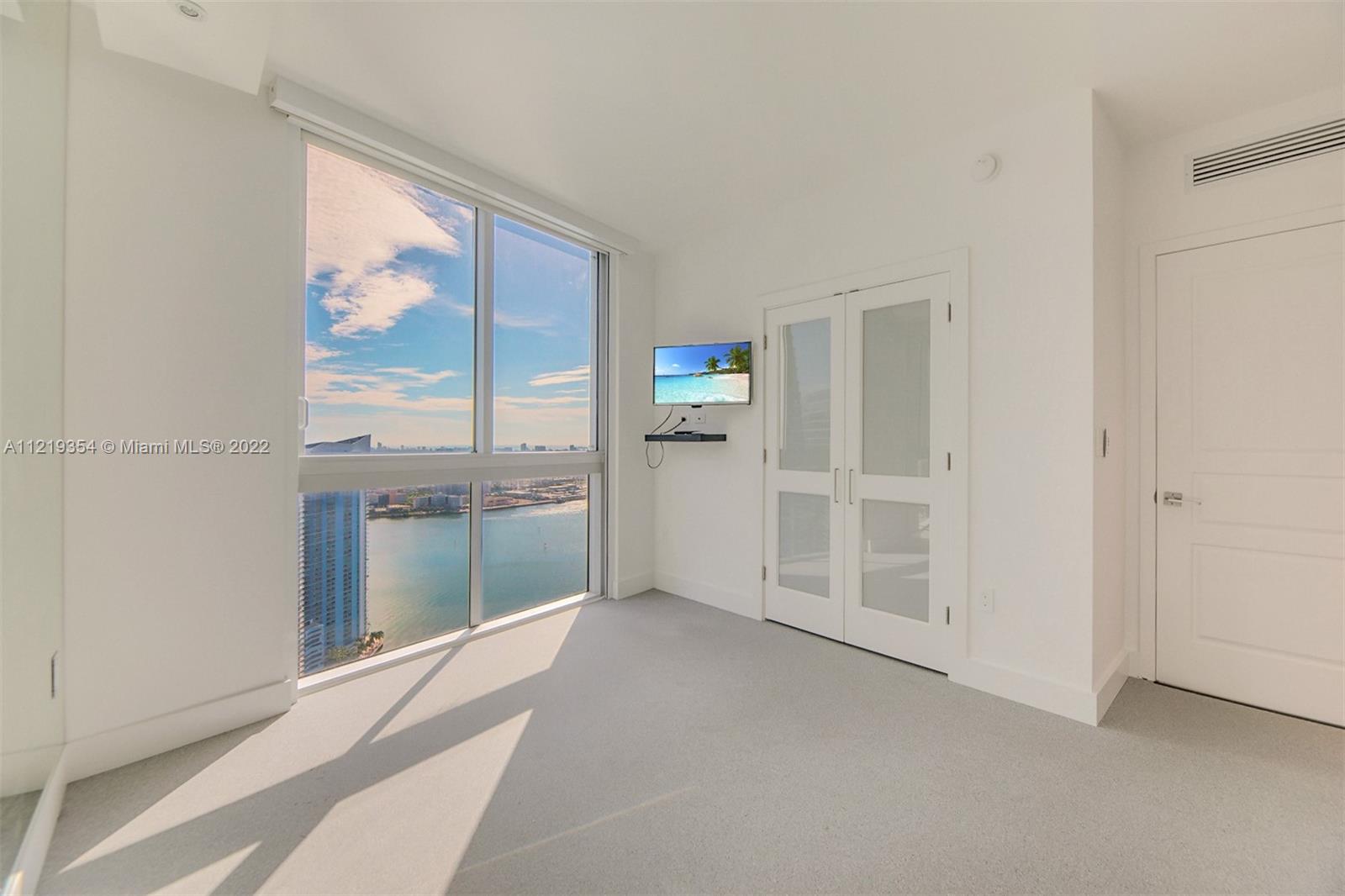 465 Brickell Ave Unit: 4301