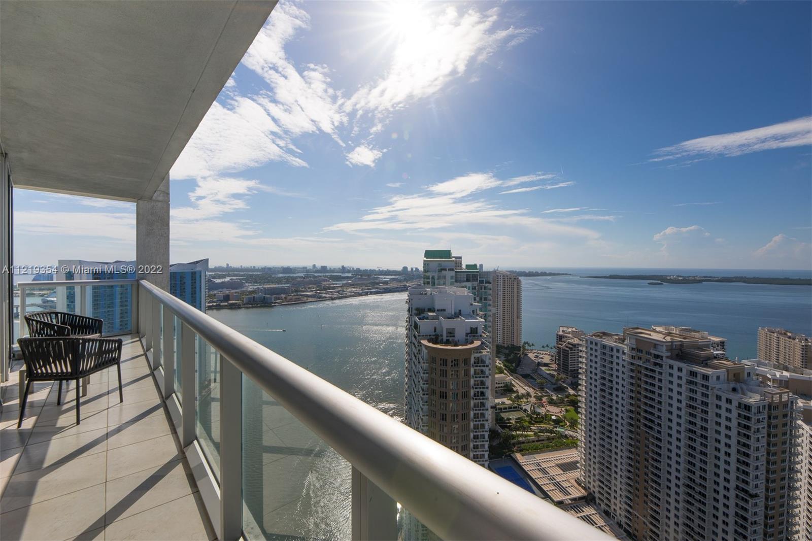 465 Brickell Ave Unit: 4301
