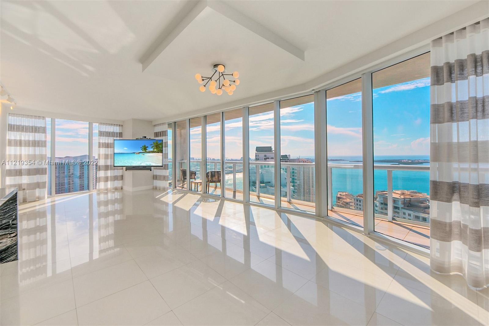 465 Brickell Ave Unit: 4301
