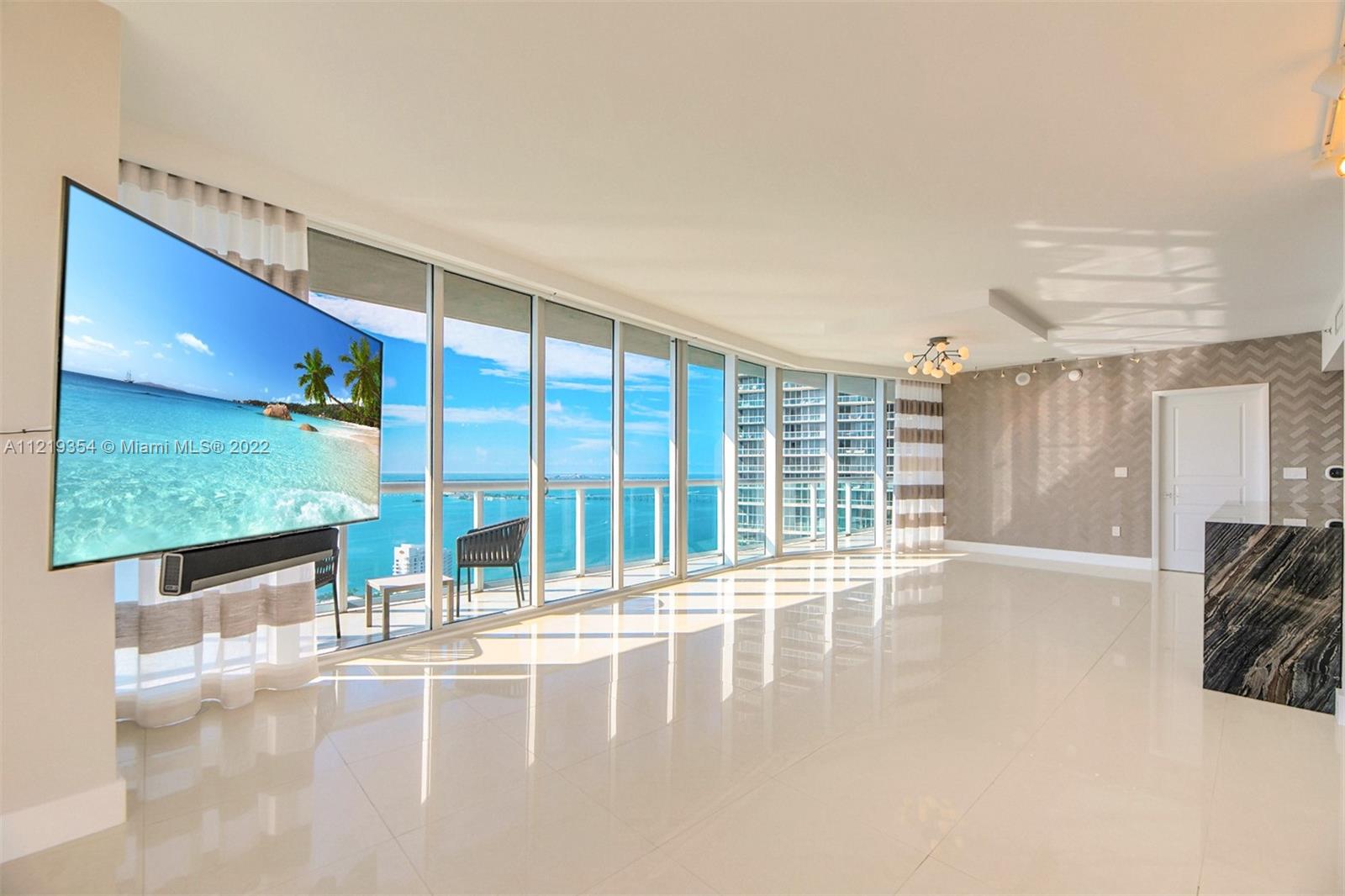 465 Brickell Ave Unit: 4301