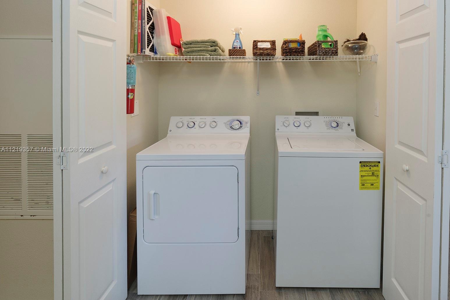 10000 SW 52ND AVE Unit: -