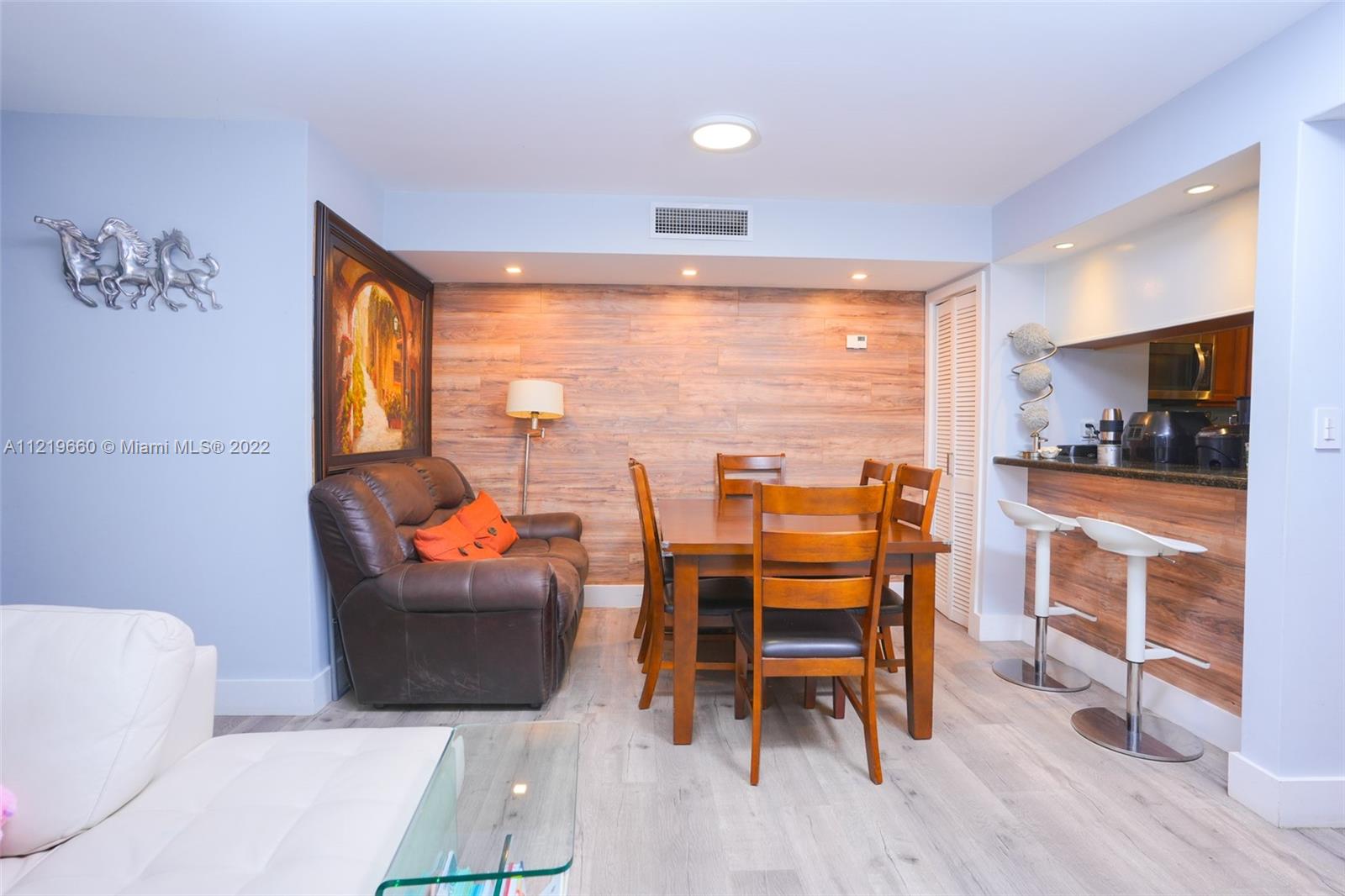 10765 SW 108th Ave Unit: 107