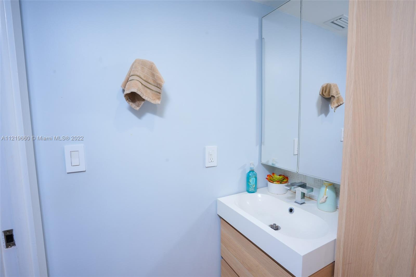 10765 SW 108th Ave Unit: 107