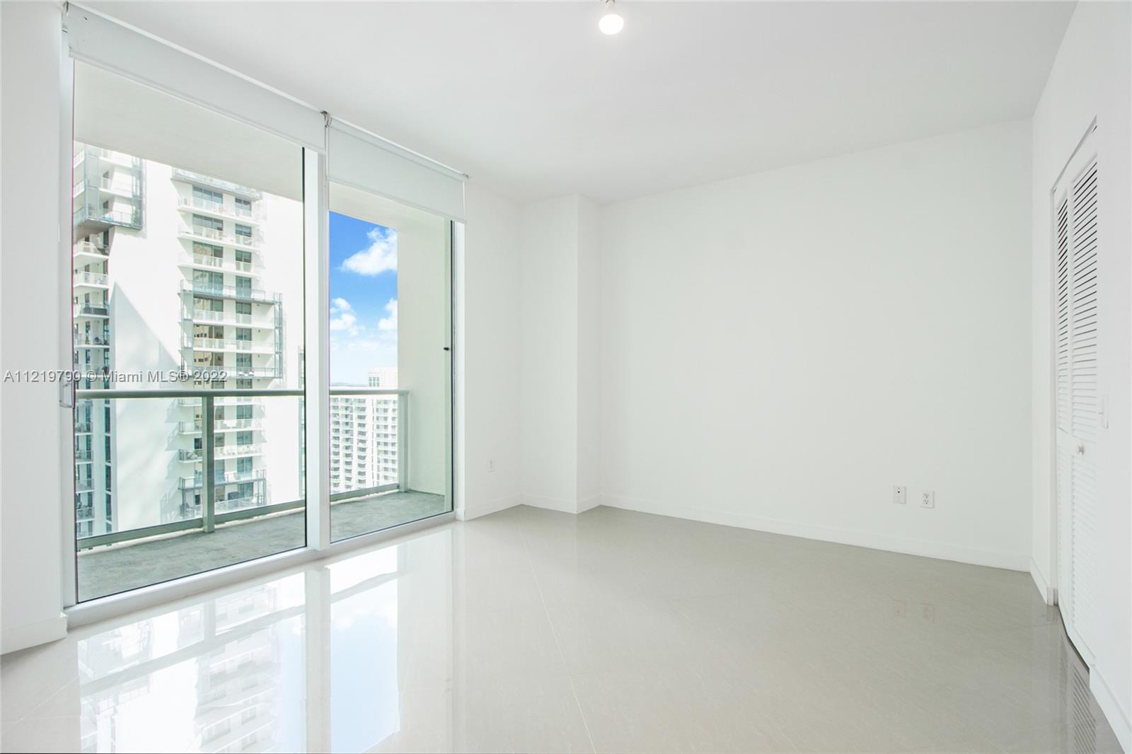 300 S Biscayne Blvd Unit: T-3405