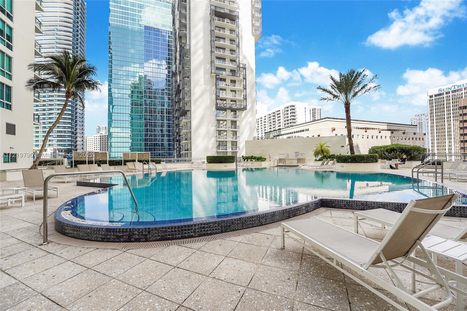 300 S Biscayne Blvd Unit: T-3405