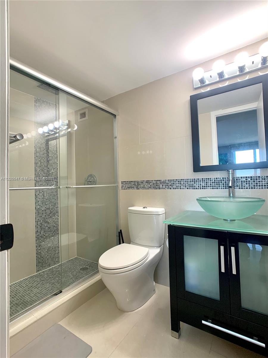 1020 Meridian Ave Unit: 612